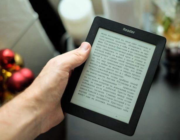 Чем отличается электронная книга от планшета